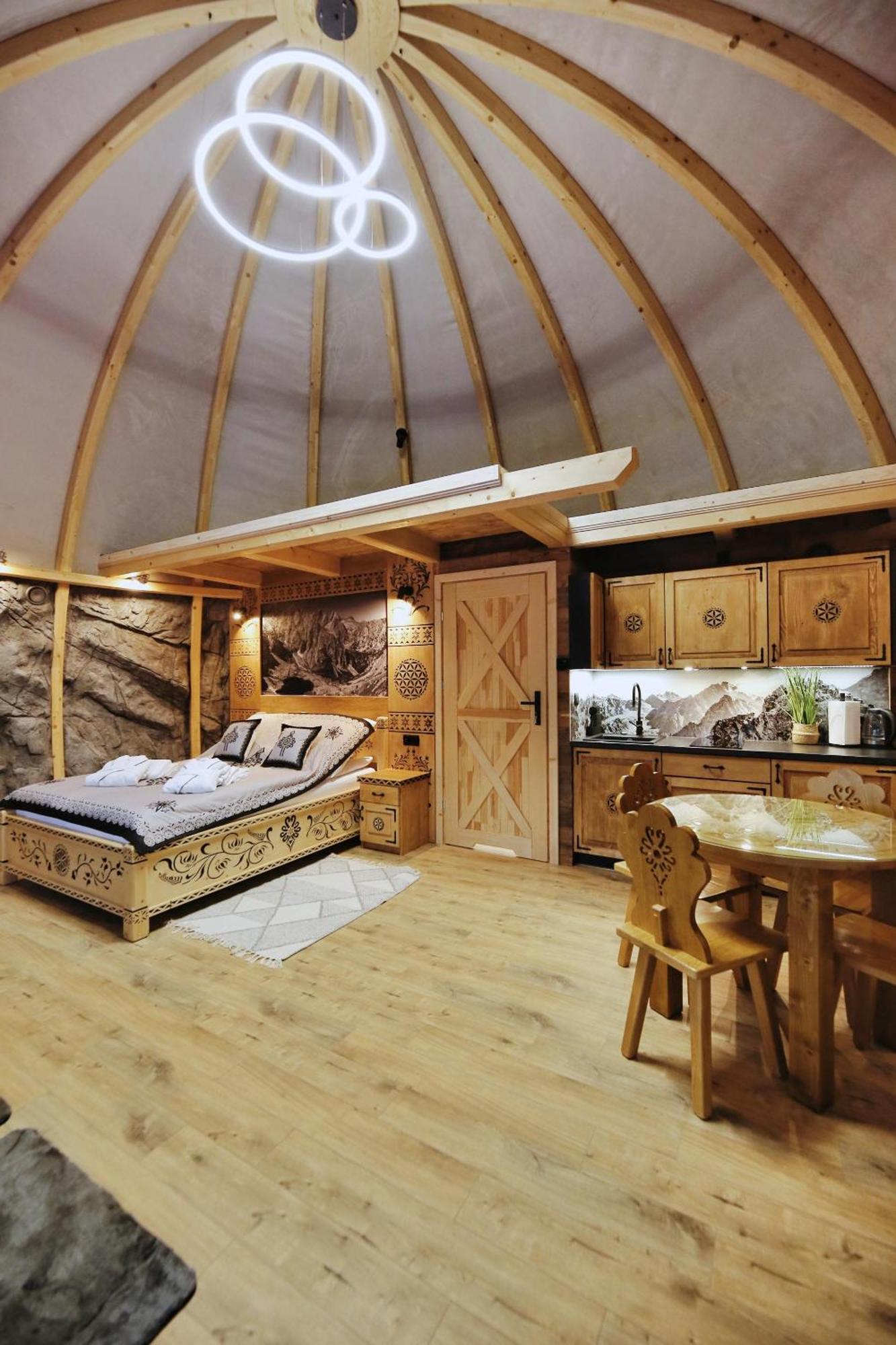 מלון זקופאנה Tatry Mountain Glamp Z Jacuzzi מראה חיצוני תמונה