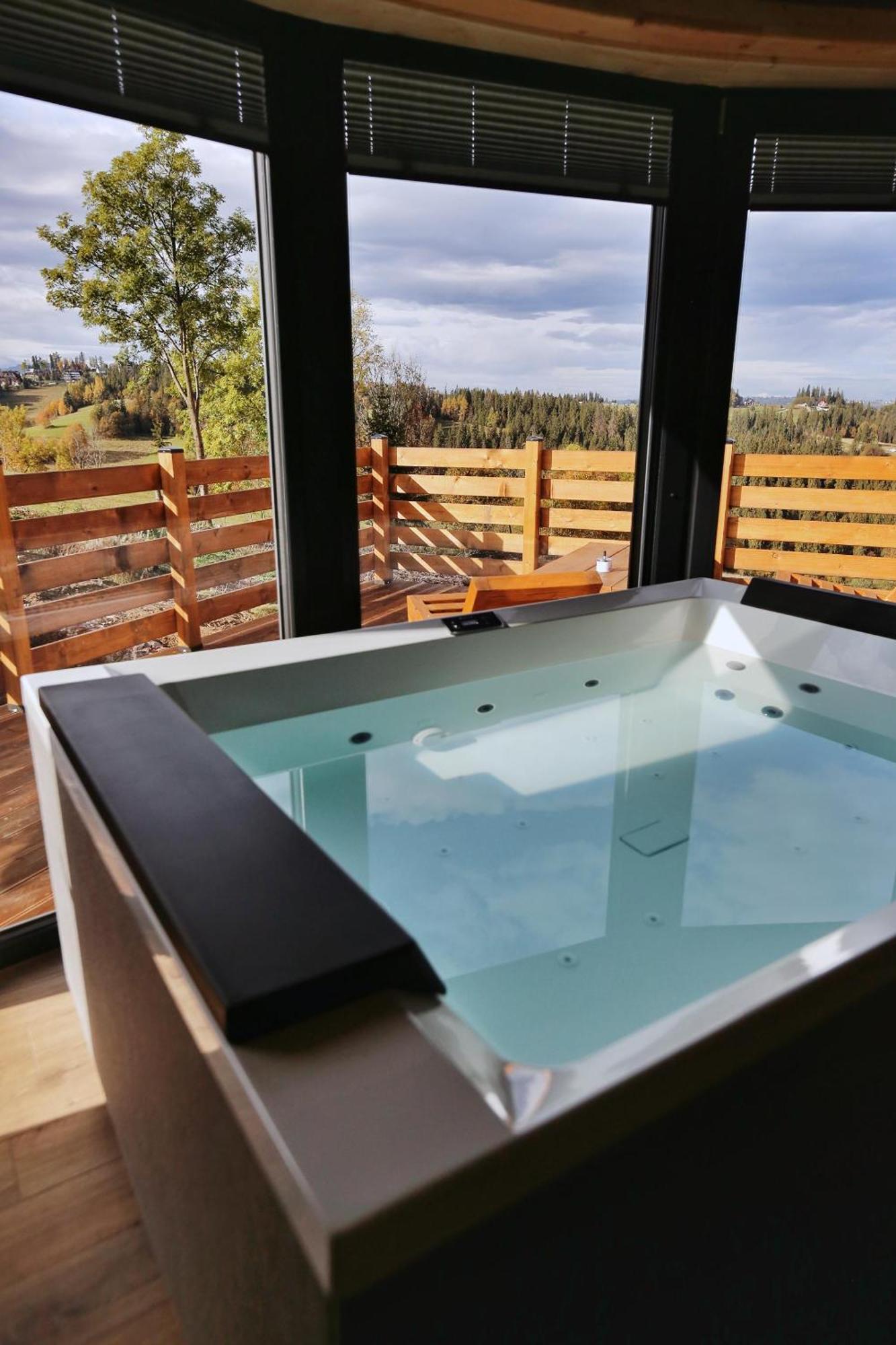 מלון זקופאנה Tatry Mountain Glamp Z Jacuzzi מראה חיצוני תמונה